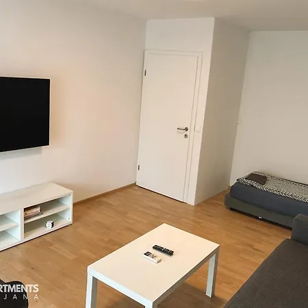 70 Square M With Balcony+parking+ac Apartament Lublana